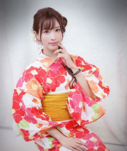 Moe ngây thơ, duyên dáng trong bộ trang phục Kimono 