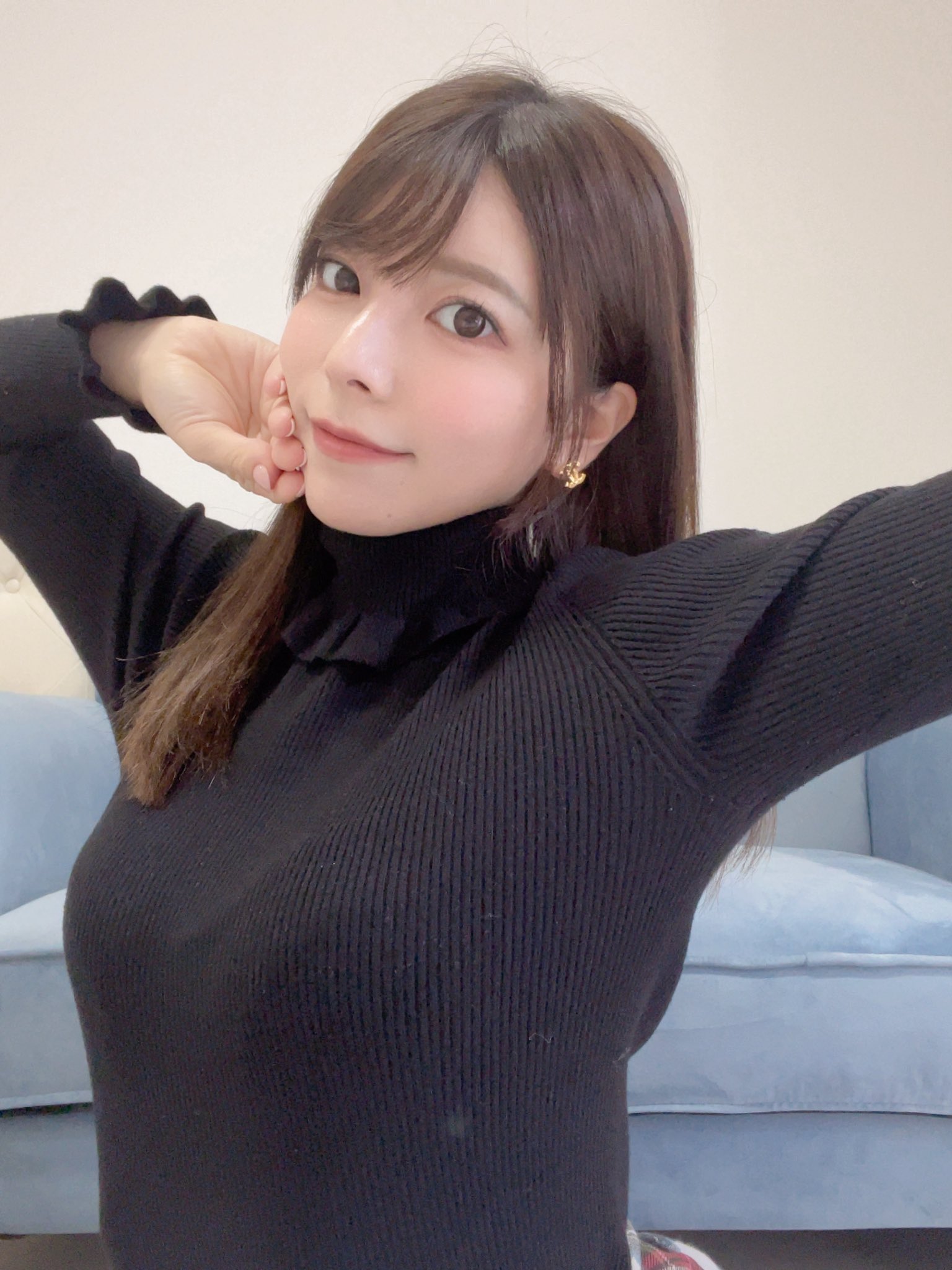 Tuyên bố giải nghệ chấn động