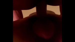 Em cưỡi ngựa sung quá anh không chịu được cơn nứng của em